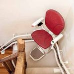 KURVE Individuell angepasst für mehr Komfort - www.platinumstairlifts.com/de - Treppenlifte Sauerland