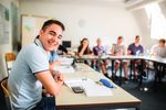 SOMMERFERIENKURS - Sommerferienkurs für Jugendliche (15-17 Jahre) - Sprachenmarkt