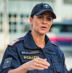 Schießen, stürmen, durchsuchen - Spitzensportlerinnen und -sportler der Polizei absolvierten im Bildungszentrum Salzburg der Sicherheits ...