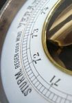 Versicherungsbarometer 2014 - Eine Studie von EY und der Universit&auml;t St.Gallen &uuml;ber die Herausforderungen im Schweizer Versicherungsmarkt - EY ...