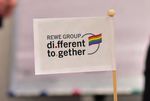 Di.fferent to.gether das LGBT-Netzwerk der REWE Group