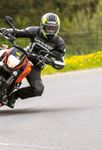 Unter falschem Namen - Motorradfahrer