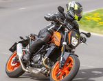 Unter falschem Namen - Motorradfahrer