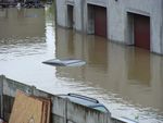 MANAGEMENT VON HOCHWASSER UND STARKREGEN - EINE EINSTIEGSHILFE F&Uuml;R BETRIEBE - IHK NRW