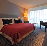 HOTELS 2020 INFORMATIONS-BROSCH&Uuml;RE - Pioneering Plastics - Krauss Maffei