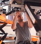 EVUM Motors Das aCar: vielseitiges, kompaktes Elektronutzfahrzeug mit Allradantrieb