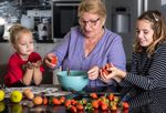 Zeit zum Naschen! Die ersten Erdbeeren aus Deutschland sind reif.