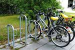 AGFS ... und wo steht Ihr Fahrrad? Hinweise f&uuml;r Architekten und Bauherren zum Abstellen von Fahrr&auml;dern - AGFS NRW
