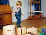 www.kitaland.ch FAIRMADE F&Uuml;R KINDER - Alles f&uuml;r M&ouml;blierung, Einrichtung und Spiel - Humanus-Haus
