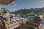 CHALET BIRNHORN Österreich | Salzburger Land Exklusives Ferienchalet mit beheiztem Ganzjahres-Pool und Service, Nähe zu Skiliften - Domizile Reisen