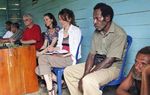 Umwelt und Menschen in Gefahr VEM-Teams aus Afrika, Asien und Deutschland besuchen Partnerkirchen in Papua und Sumatra - Vereinte Evangelische ...