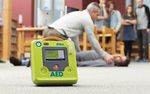 ENTWICKELT FÜR UNERWARTETE HELDEN - Automatisierte externe Defibrillatoren - Dr. Defi