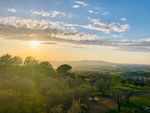 Auszeit in der Toskana Yoga im Unique Panorama Retreat Lucerna