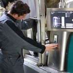 GEA DairyRobot R9500 EDITION 2021 - Der nächste Schritt im automatischen Melken - Hainzl Melktechnik eU