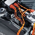 E-AUTOMOBILZULIEFERER - UNTER STROM - EINE BRANCHE IM WANDEL - think ING.