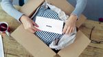 Damit kleine Dinge weltweit gro&szlig; ankommen - Versenden Sie Waren bis 2 kg schnell, g&uuml;nstig und sicher in alle Welt - Deutsche Post