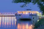 LUXUS LINER MS PRIMADONNA - Genuss am Fluss Donau-Kreuzfahrten 2021 - Auf dem rot-weiss-roten Luxus Katamaran - Springer Reisen